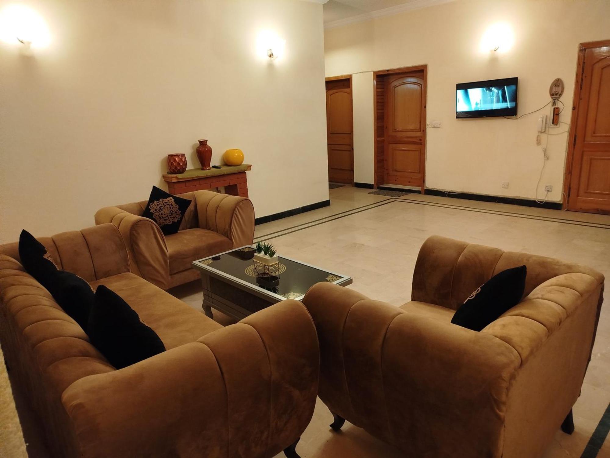 Royal Residential Islamabad Exterior foto